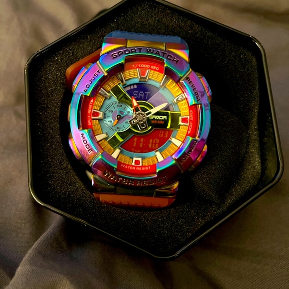 Beautiful sport watch. - Picture 1 of 8